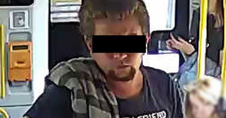 Złapał 14-latka w miejscu intymnym. Poszukiwany sam zgłosił się na policję