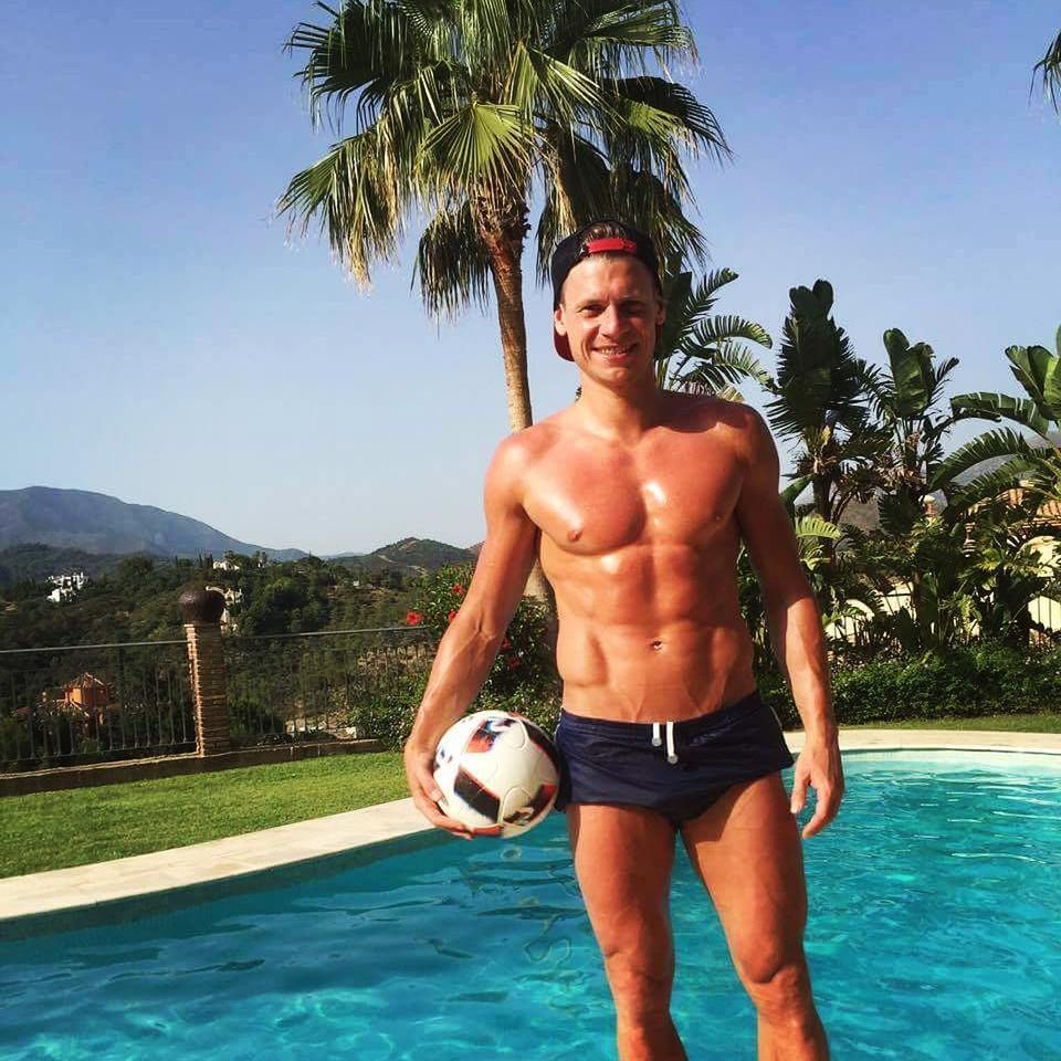 Łukasz Piszczek bez koszulki