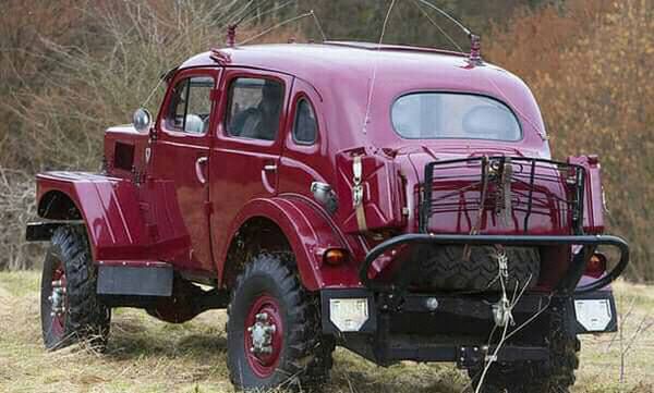 Vintage Automobiles & Rare Vehicles/facebook