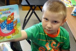 Ma 4 lata i 328 książek wypożyczonych na swoim koncie. Ten chłopiec nie szuka wymówek