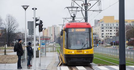 Tarchomin nie chce dłuższej linii tramwajowej. Pojazdy już są "notorycznie przepełnione"