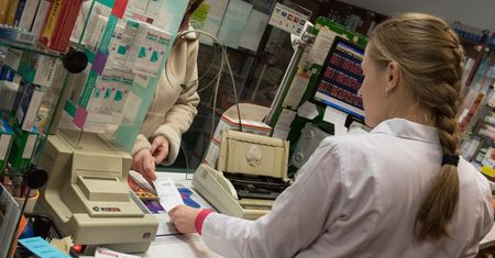 Sinemet CR 200/50 jednak wróci do polskich aptek? Ministerstwo rozmawiało z producentem