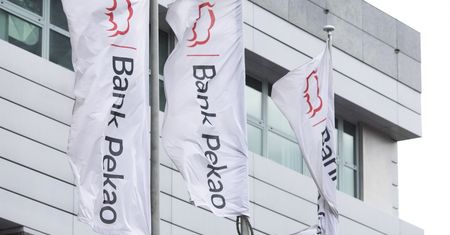 Afera Mariana Banasia. Nieoficjalnie: syn prezesa NIK zakończył pracę w Banku Pekao