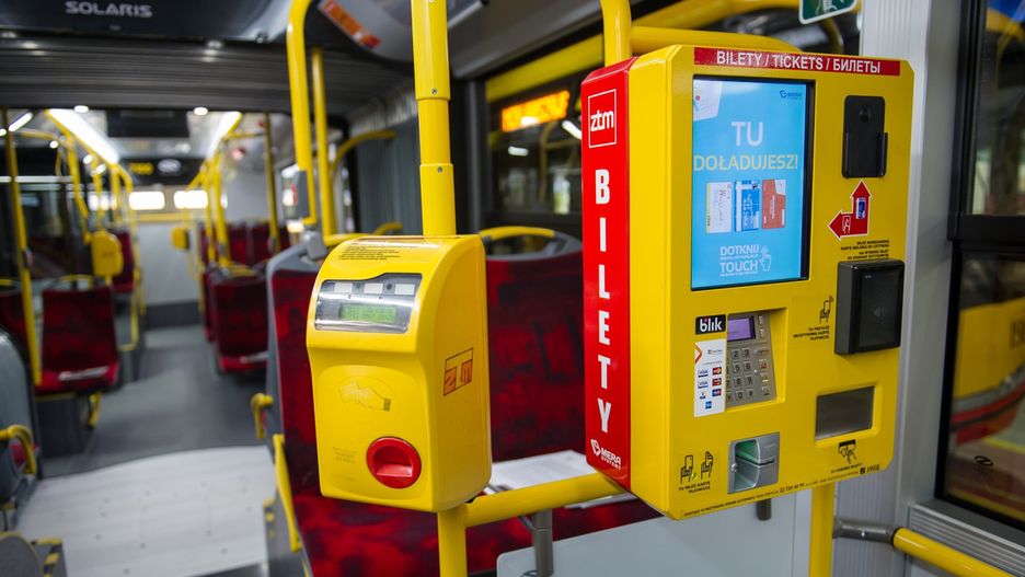 Elementy, których najczęściej dotykają pasażerowie, będą dezynfekowane nowym środkiem
