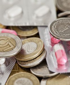 Zarabiali 600 tys. zł miesięcznie na wywozie leków. Grozi im 10 lat