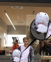 Kostium rekina jak muzułmańska burka