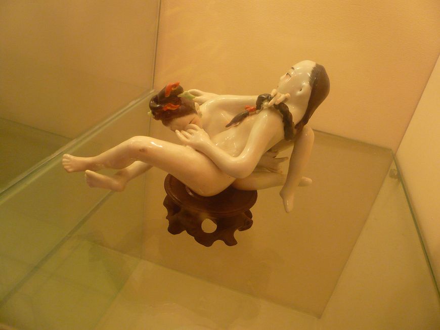 Muzeum seksu - figurka 