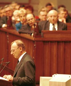 Sensacyjne doniesienia historyka IPN. Dotarł do nieznanych zapisków byłego premiera Mieczysława Rakowskiego