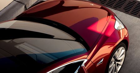 Elon Musk obiecuje, że Tesla Model Y będzie mieć tylko 100 m okablowania