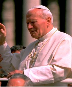 Ks. Lemański mówi o "karygodnym" ruchu Jana Pawła II. Ale nie widzi tuszowania nadużyć seksualnych