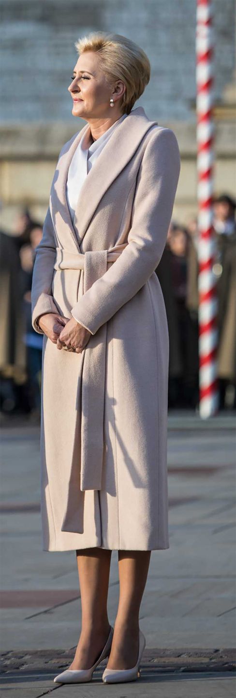 Agata Duda - wręczenie sztandaru wojskowego, Wawel 2019