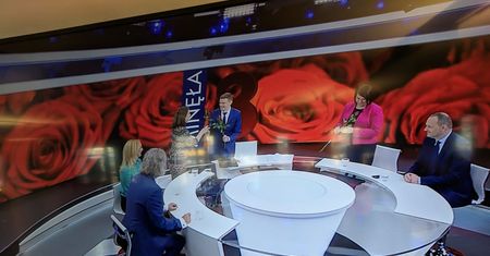TVP Info pamięta o Dniu Kobiet. Zmiany w studiu