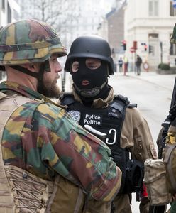 Akcja wojska w Brukseli. Duża ilość materiałów wybuchowych, gwoździe i śruby