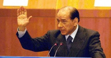 Berlusconi "faszyzuje"?