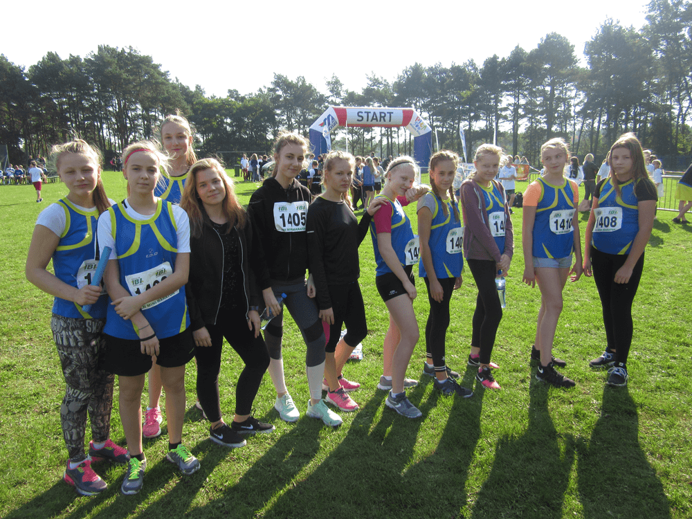 Sztafetowe biegi przełajowe