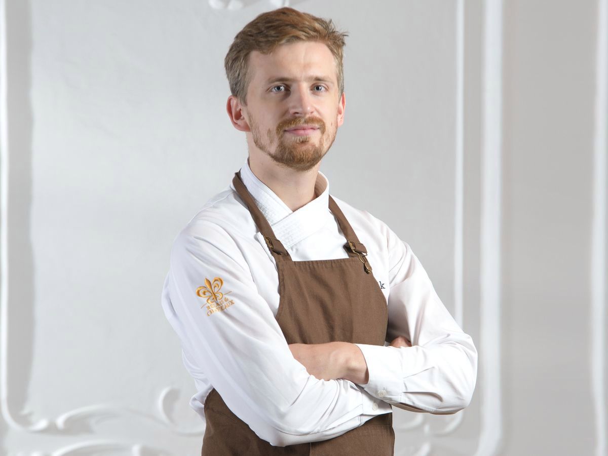 Zamiast boiska wybrał "gastronomik". Teraz walczy o tytuł najlepszego młodego kucharza na świecie