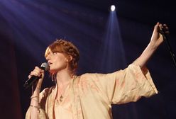 "Kiedy miałam 17 lat, zaczęłam się głodzić". Florence Welch wyznaje prawdę