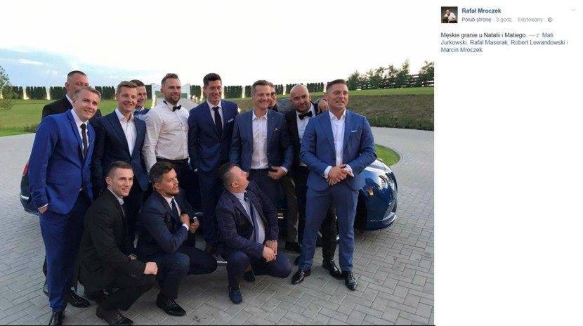 Lewandowscy, Maserak i Mroczek na weselu u znajomych