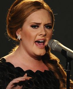 Adele: "Nie chcę być pozbawionym biustu chudzielcem!"