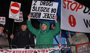 Prokuratura jednak zbada, czy Jarosław Kaczyński został pomówiony pod Wawelem