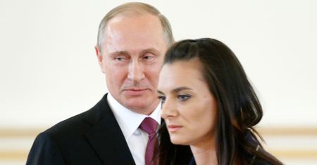Nina Chruszczowa: Olimpijska akrobacja Kremla
