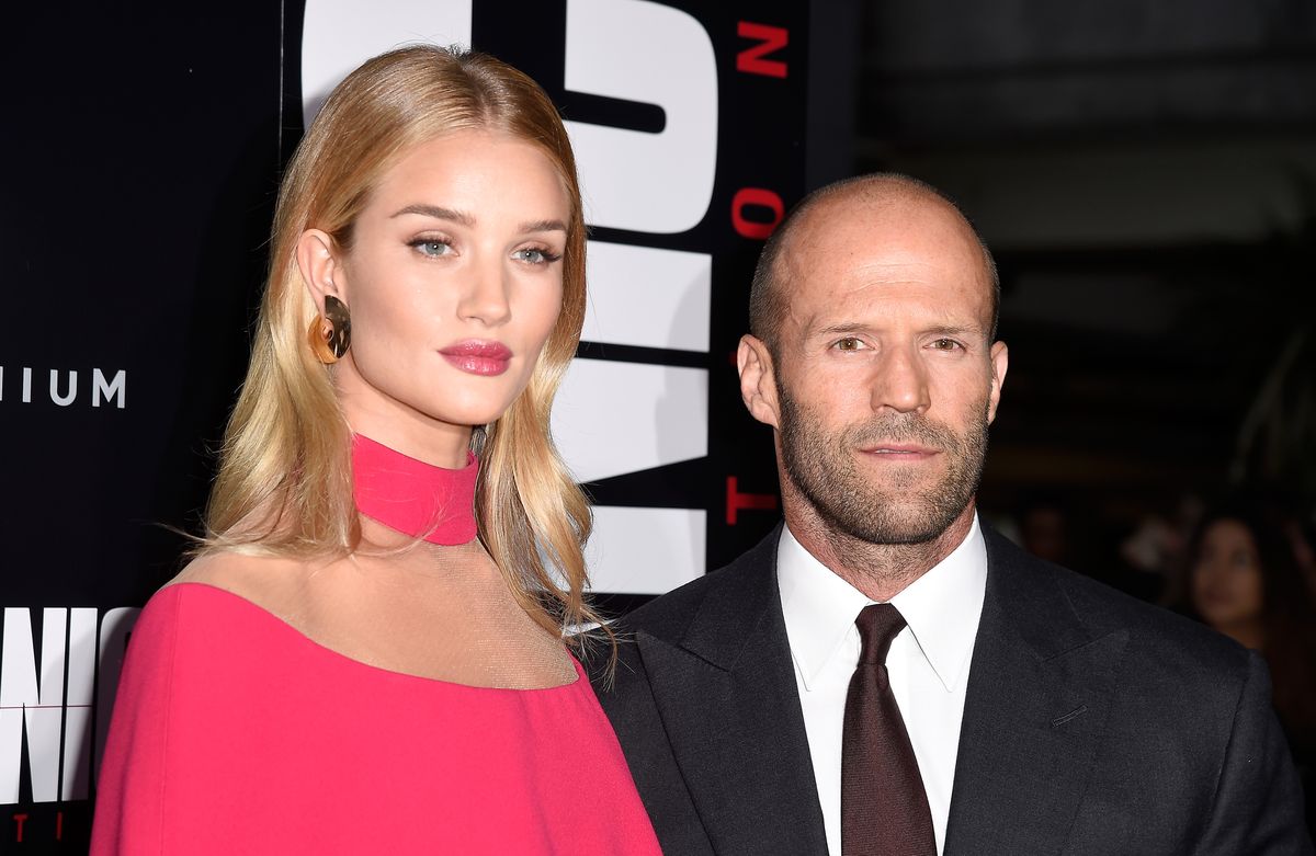 Rosie Huntington-Whiteley pokazała ciążowy brzuszek. Jason Statham zostanie tatą!