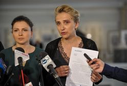 Politycy zawieszają członkostwo w Nowoczesnej. "Nie zapisywałam się do partii średniowiecza"