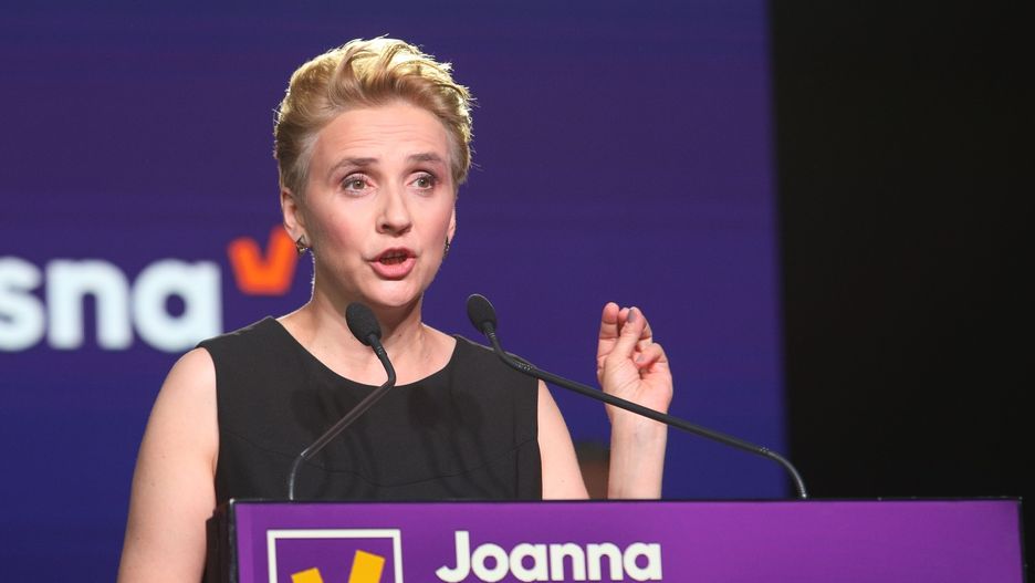 Joanna Scheuring-Wielgus reaguje na burzę w sieci.