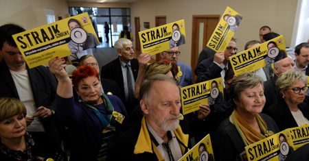 Strajk nauczycieli 8 kwietnia. Do ZNP dołącza FZZ Solidarność-Oświata