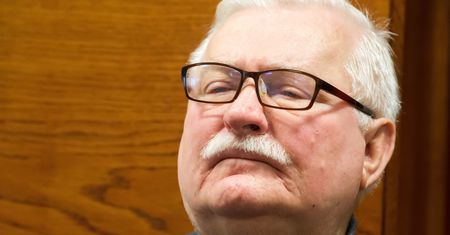 Strajk nauczycieli. Lech Wałęsa apeluje do liderów "Solidarności"