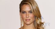 Bar Refaeli w ciąży na okładce „Elle Spain”