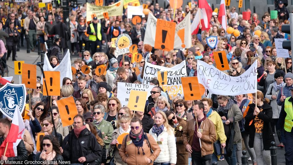 Strajk nauczycieli podzielił opinię publiczną