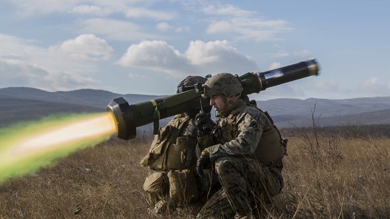 Javelin to przeciwpancerny pocisk kierowany, skuteczny przeciwko wszystkim znanym rodzajom pancerzy