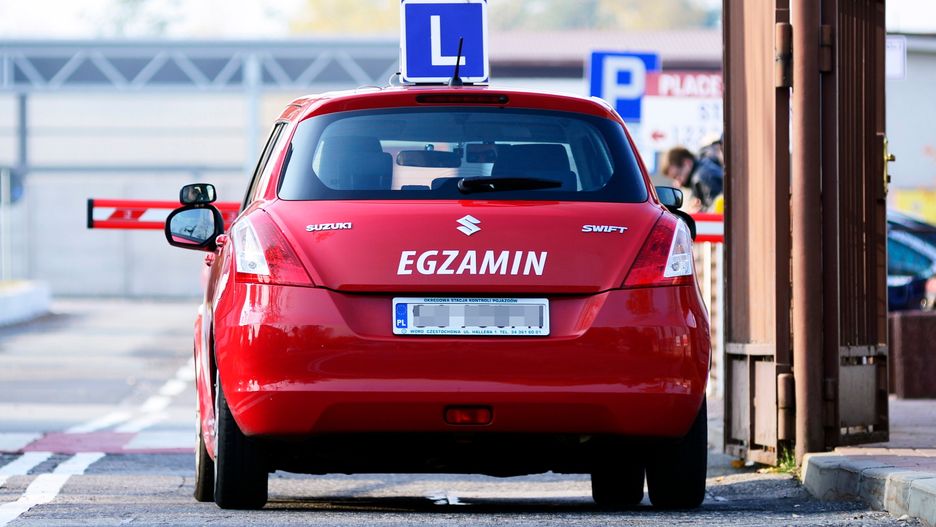 Skoro kandydat na kierowcę zapłacił za egzamin, to dlaczego nie miałby wykorzystać swojego czasu nawet mimo popełnienia błędu?