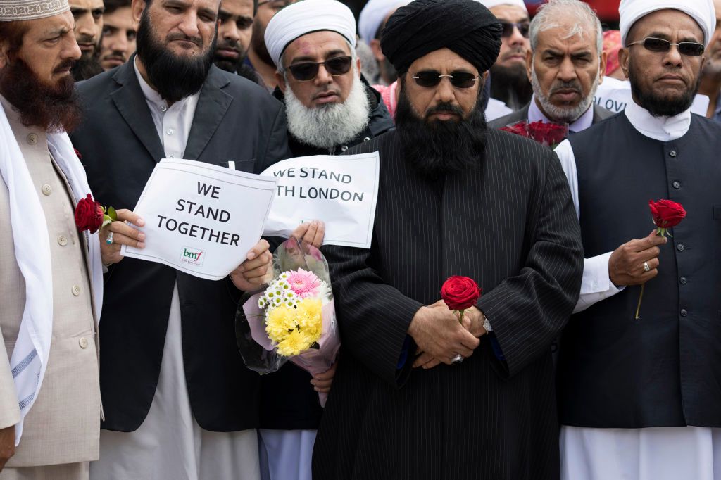 Terroryści nie zasługują na modlitwę nad grobem. Imamowie występują przeciwko islamistom