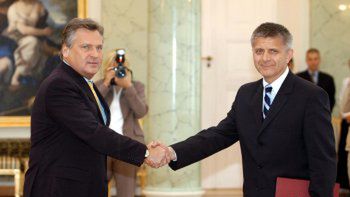 Prezydent Aleksander Kwaśniewski i premier Marek Belka