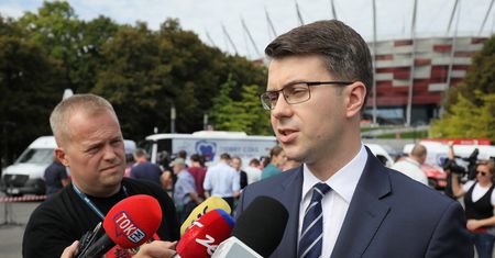 Składki ZUS. Rząd każe czekać na konkrety do soboty