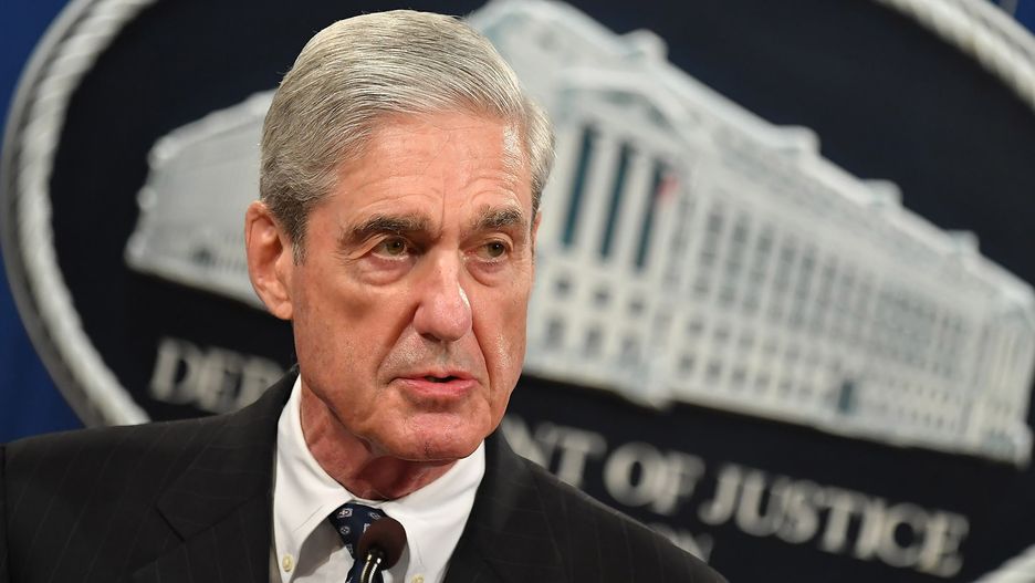 USA. Prokurator Robert Mueller podczas briefingu dla dziennikarzy w Departamencie Sprawiedliwości