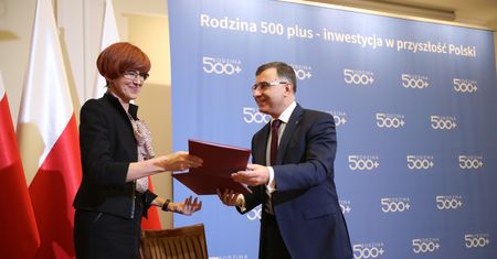 500+. OPZZ domaga się zmian w programie