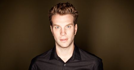 Anthony Jeselnik w Polsce: "Gdy byłem mały, myślałem, że jestem Polakiem. A później się okazało, że jednak miałem szczęście"