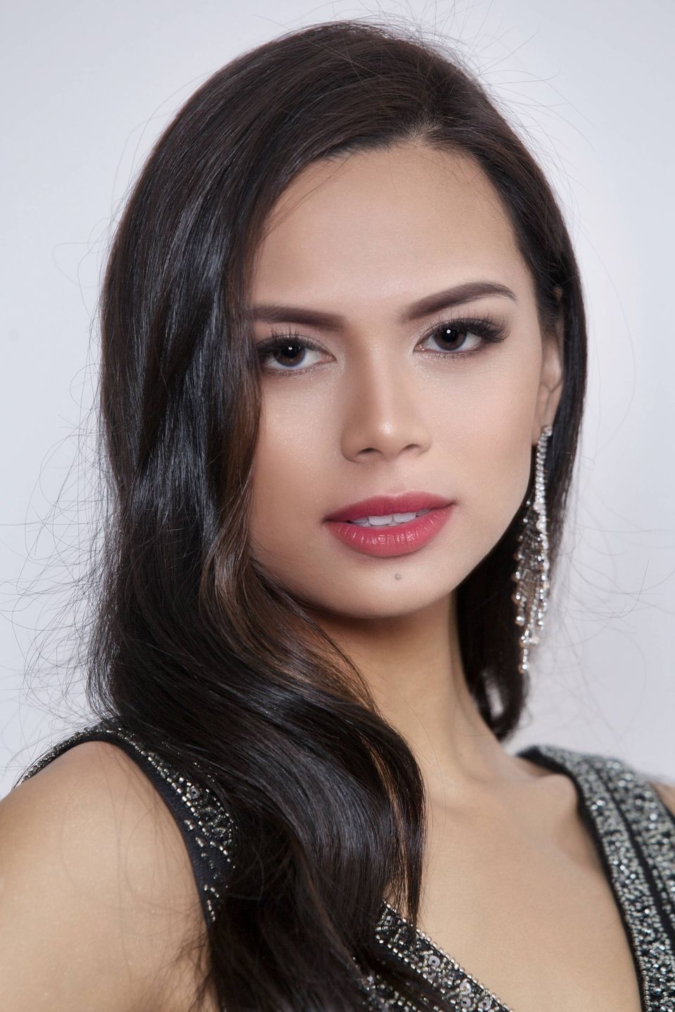Kanada Miss Supranational 2019:  Gloren Guelos