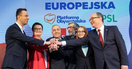 Pierwsza wpadka Koalicji Europejskiej. Polityk poszedł na wywiad i zgubił dokument
