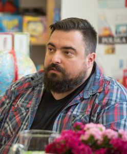 "Gdzie my, k..., żyjemy?". Tomasz Sekielski oburzony incydentem z hostią