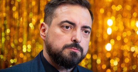 "Zabawa w chowanego" Tomasza Sekielskiego: nie ma decyzji o premierze