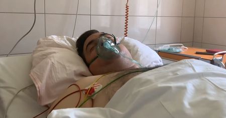 Tomasz Sekielski miał operację żołądka. Dziennikarz w szpitalu. Jest nagranie