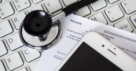 E-recepty obowiązkowe już w styczniu. "Nie ma szans, żeby się udało"