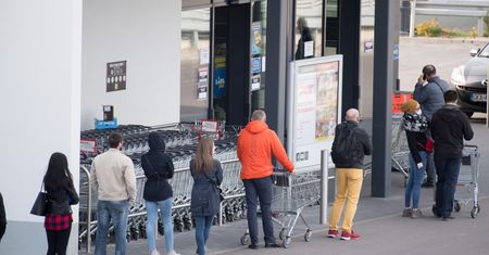 Zakupy po świętach. Sklepy zmieniają godziny otwarcia