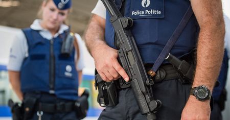 Atak nożownika we Francji. Zaatakował, bo były "skąpo ubrane"?
