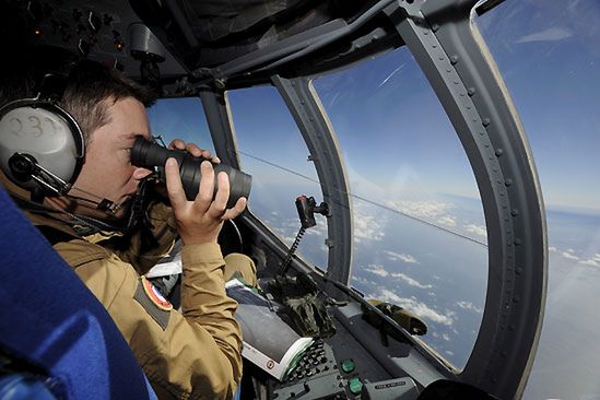 Odnaleziono ciała dwóch pasażerów francuskiego airbusa