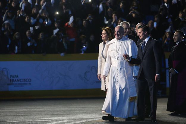 Papież Franciszek rozpoczął wizytę w Meksyku